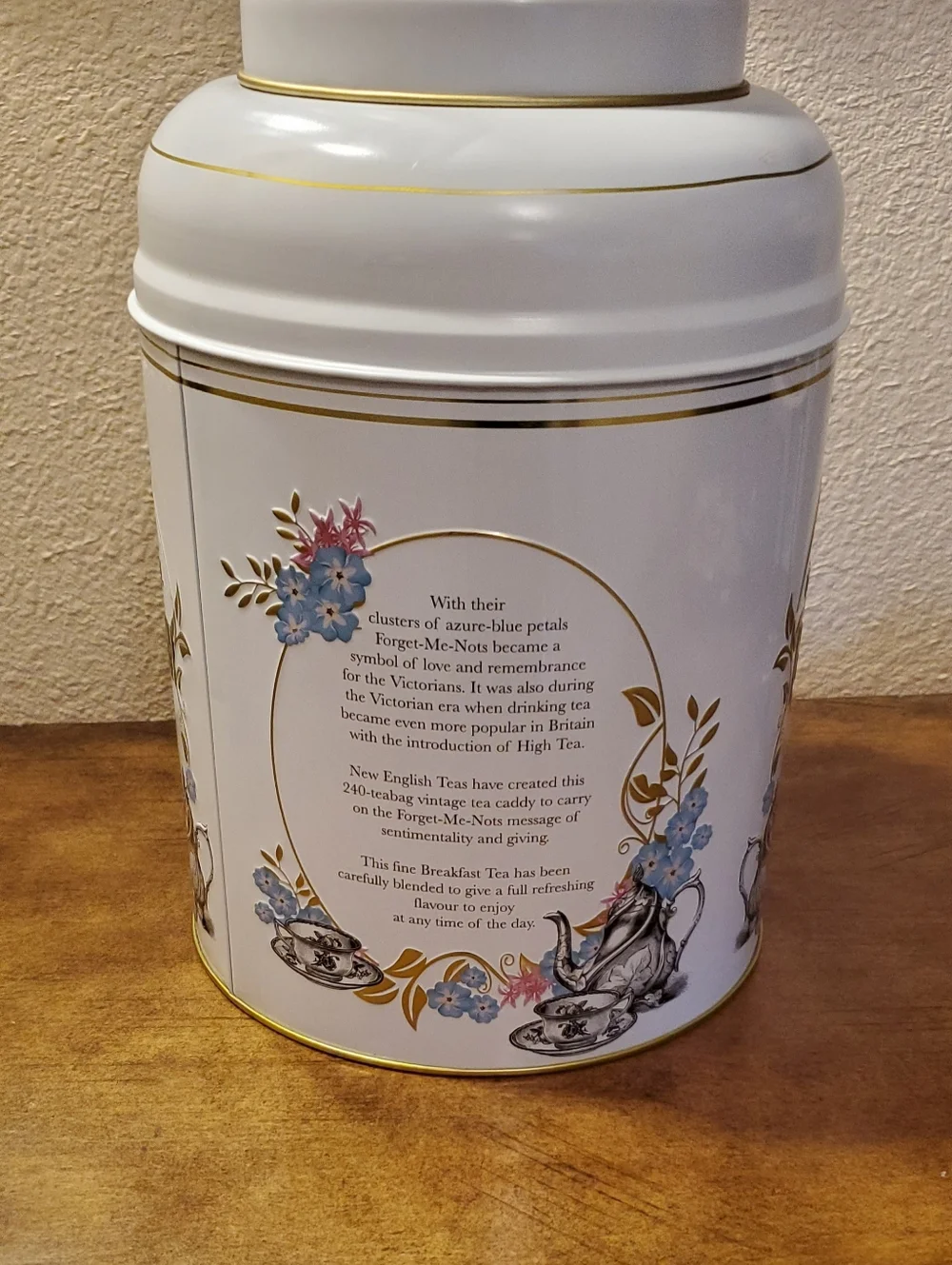 Traditional English Tea EMPTY Tin 10
